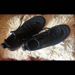 Nike Elite TR Weight Lifting Sneakers